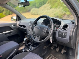 /photos/12819/8ac9b4cc-298f-4f80-a049-759ce3bda7bb_i320x240.jpg