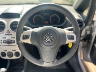 /photos/12819/9e192f0c-d487-4f66-8e03-eeddf0d2016b_i320x240.jpg