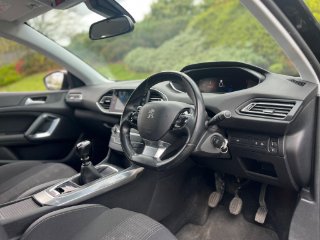 /photos/12819/a0e10442-fc4e-4117-9217-186809e6ca98_i320x240.jpg