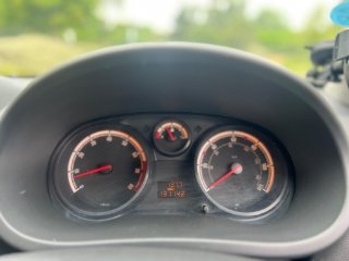 /photos/12819/a6148a47-97c1-4b2e-9268-41a56565202d_i320x240.jpg