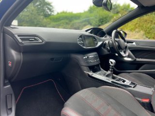 /photos/12819/ae8f8b9c-f90d-4433-8b47-5b4c3bdefa63_i320x240.jpg