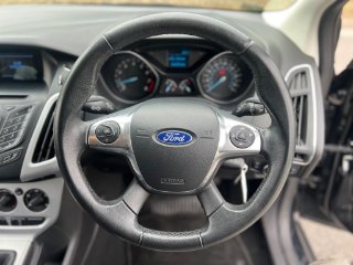 /photos/12819/beee8032-d23d-49d8-9c9b-89a9cf0a7d17_i320x240.jpg