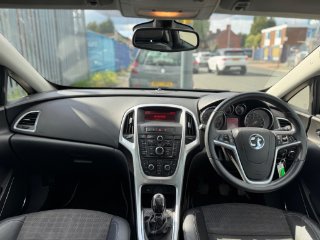 /photos/12819/d70472b9-62e2-4a61-a8bf-0744a02df8ff_i320x240.jpg