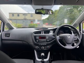 /photos/12819/e61962eb-55f5-43b5-8ff2-88b4f42b92a6_i320x240.jpg